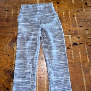 lululemon crop leggings